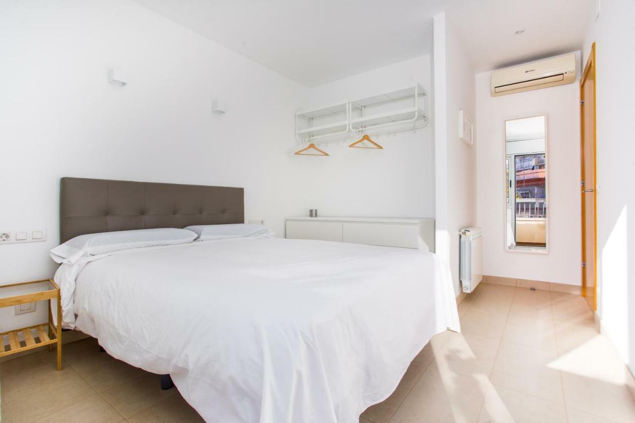 Feriapiso Apartments Palmer L'Hospitalet de Llobregat Exteriör bild