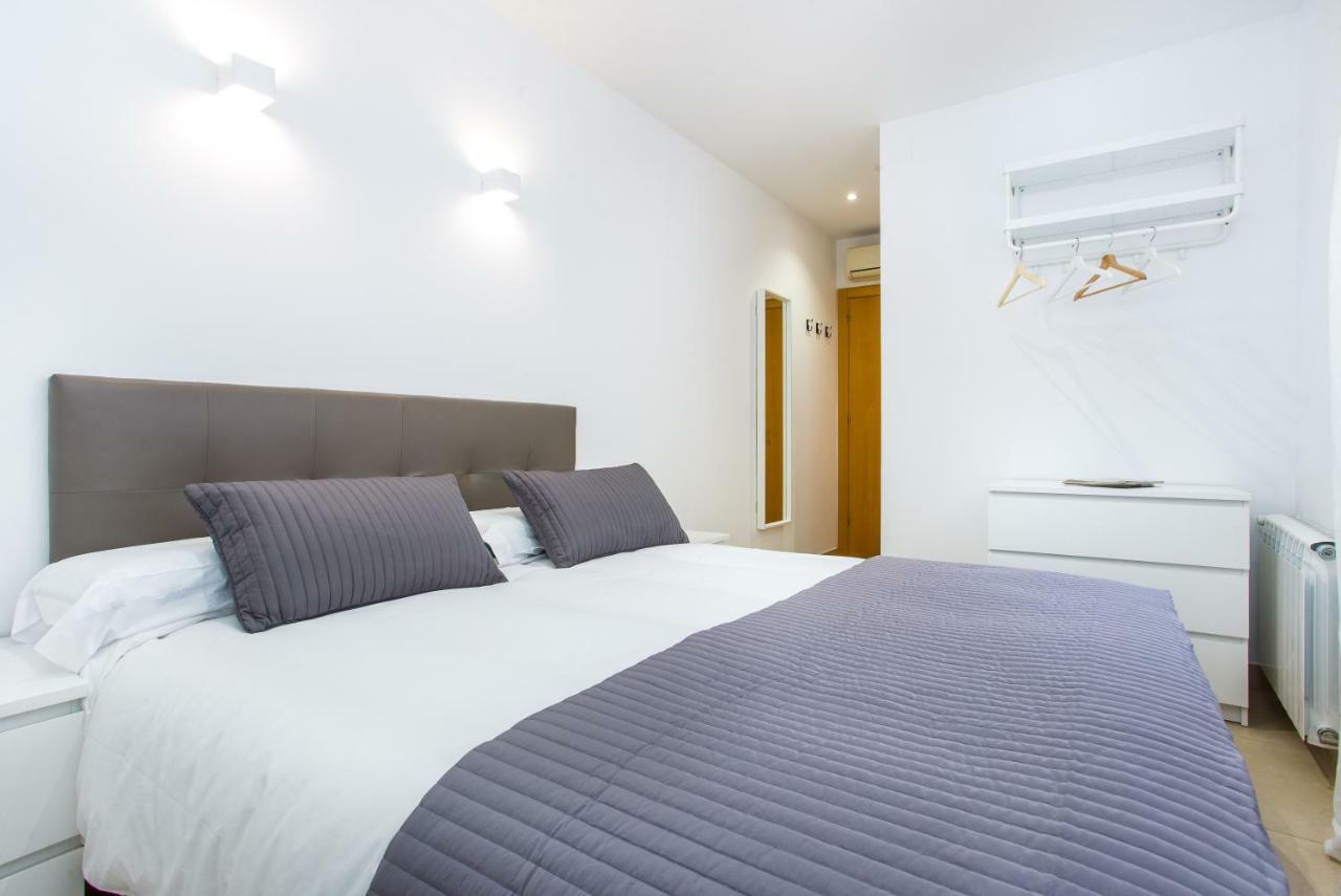 Feriapiso Apartments Palmer L'Hospitalet de Llobregat Exteriör bild