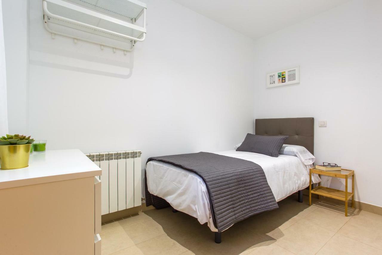 Feriapiso Apartments Palmer L'Hospitalet de Llobregat Exteriör bild