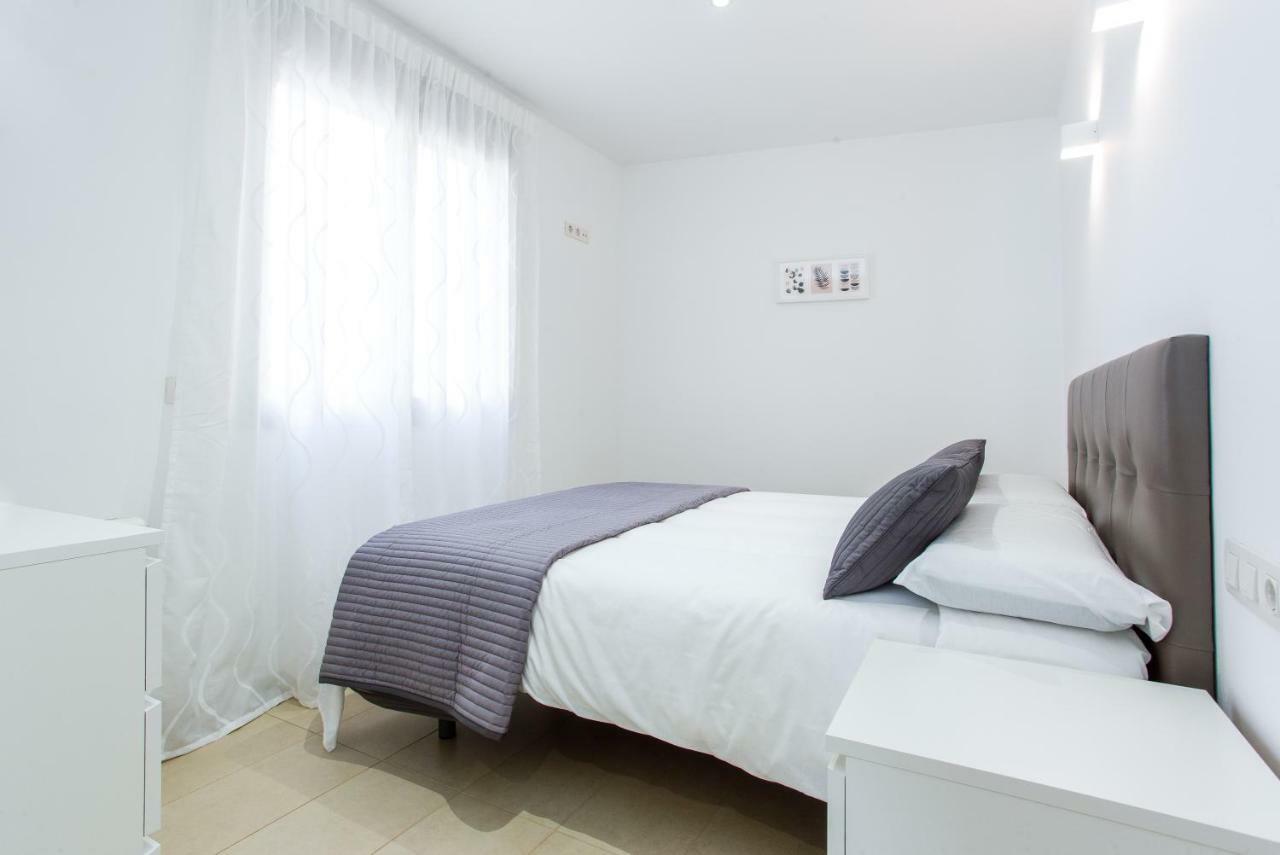 Feriapiso Apartments Palmer L'Hospitalet de Llobregat Exteriör bild