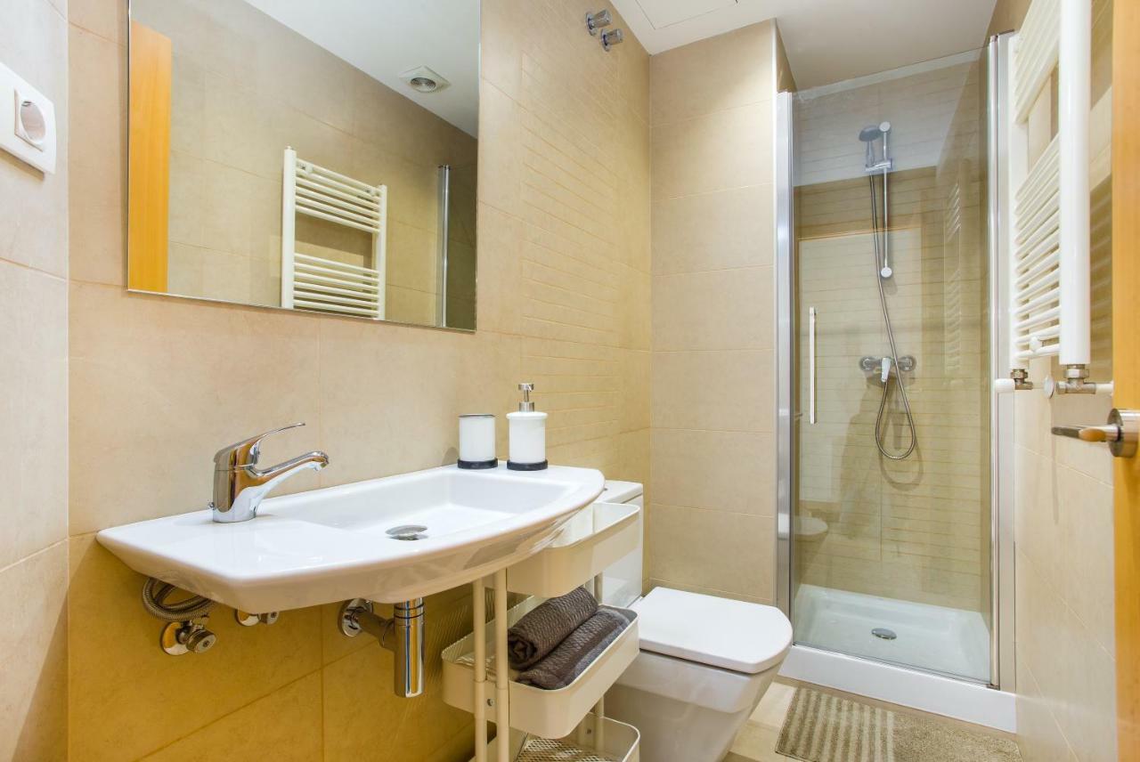 Feriapiso Apartments Palmer L'Hospitalet de Llobregat Exteriör bild